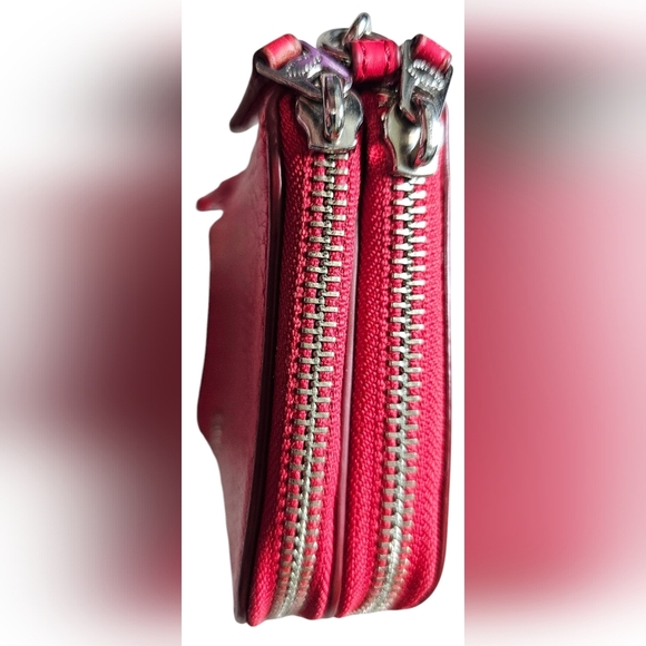 Coach Red Leather Wallet/Wristlet Dual Zipper With Coin Slot, Awesome Condition! - Picture 12 of 12